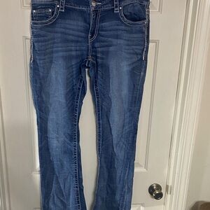 Daytrip Women's Straight Leg Blue Jeans